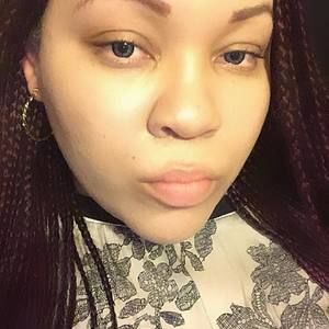 Meet your Posher, Janicia